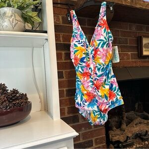 Floral women’s size 14 one piece swimsuit shapewear NWT